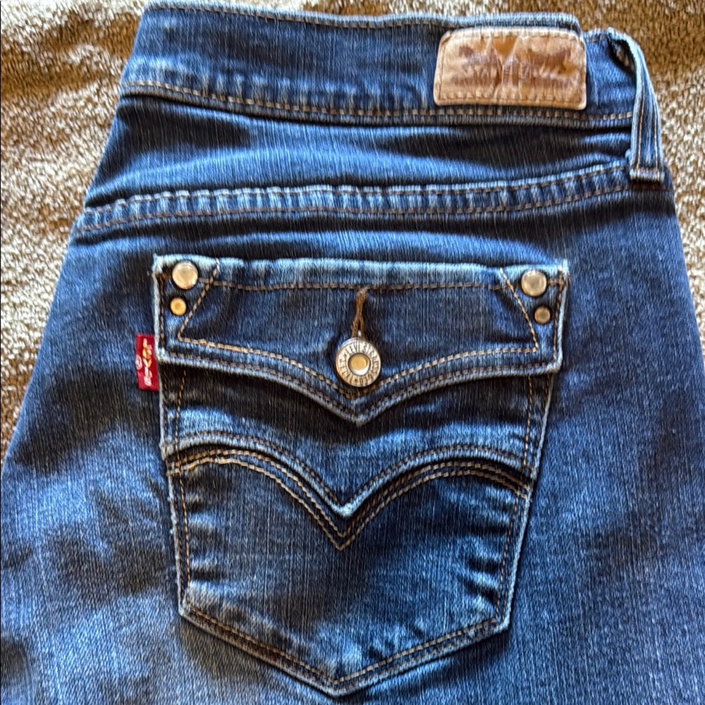 Levi's Blue Straight Leg Jeans with Classic Indigo Wash